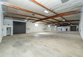 934 Avila St, Los Angeles, CA à vendre Photo intérieure- Image 1 de 4