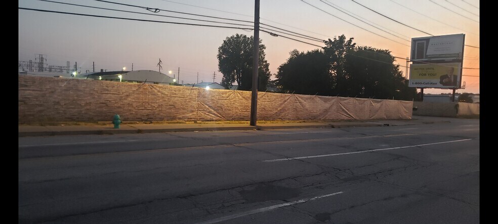 350 Kansas St, Indianapolis, IN à vendre - Photo principale - Image 2 de 4