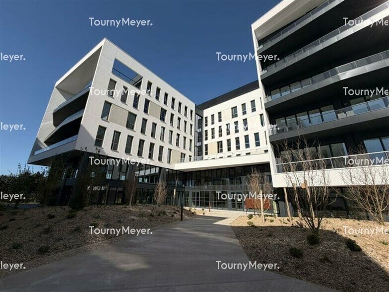 Office in Cesson-Sévigné for lease - Building Photo - Image 2 of 5