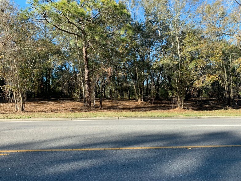 5508 Cottage Hill Rd, Mobile, AL for sale - Primary Photo - Image 1 of 3