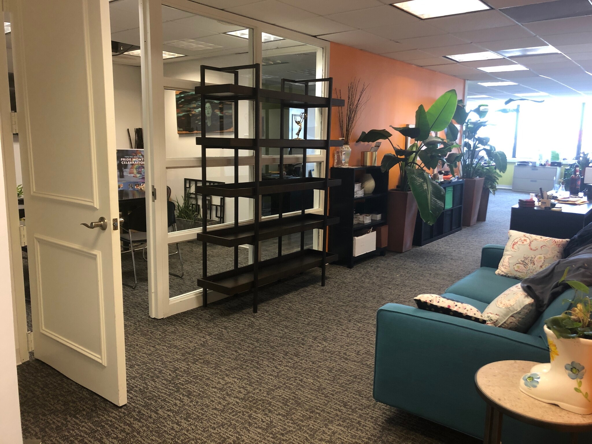 1000 N Milwaukee Ave, Chicago, IL for lease Interior Photo- Image 1 of 8