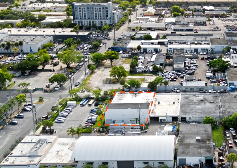 837 NW 8th Ave, Fort Lauderdale, FL for sale - Building Photo - Image 3 of 15