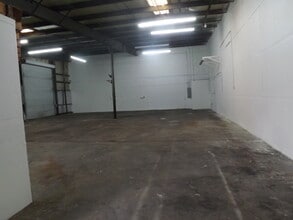 4477-4481 122nd Ave N, Clearwater, FL for lease Interior Photo- Image 1 of 14