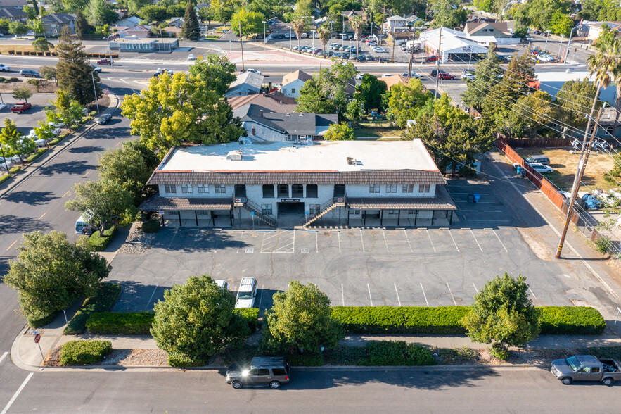 825 9th St, Marysville, CA for lease - Building Photo - Image 2 of 8