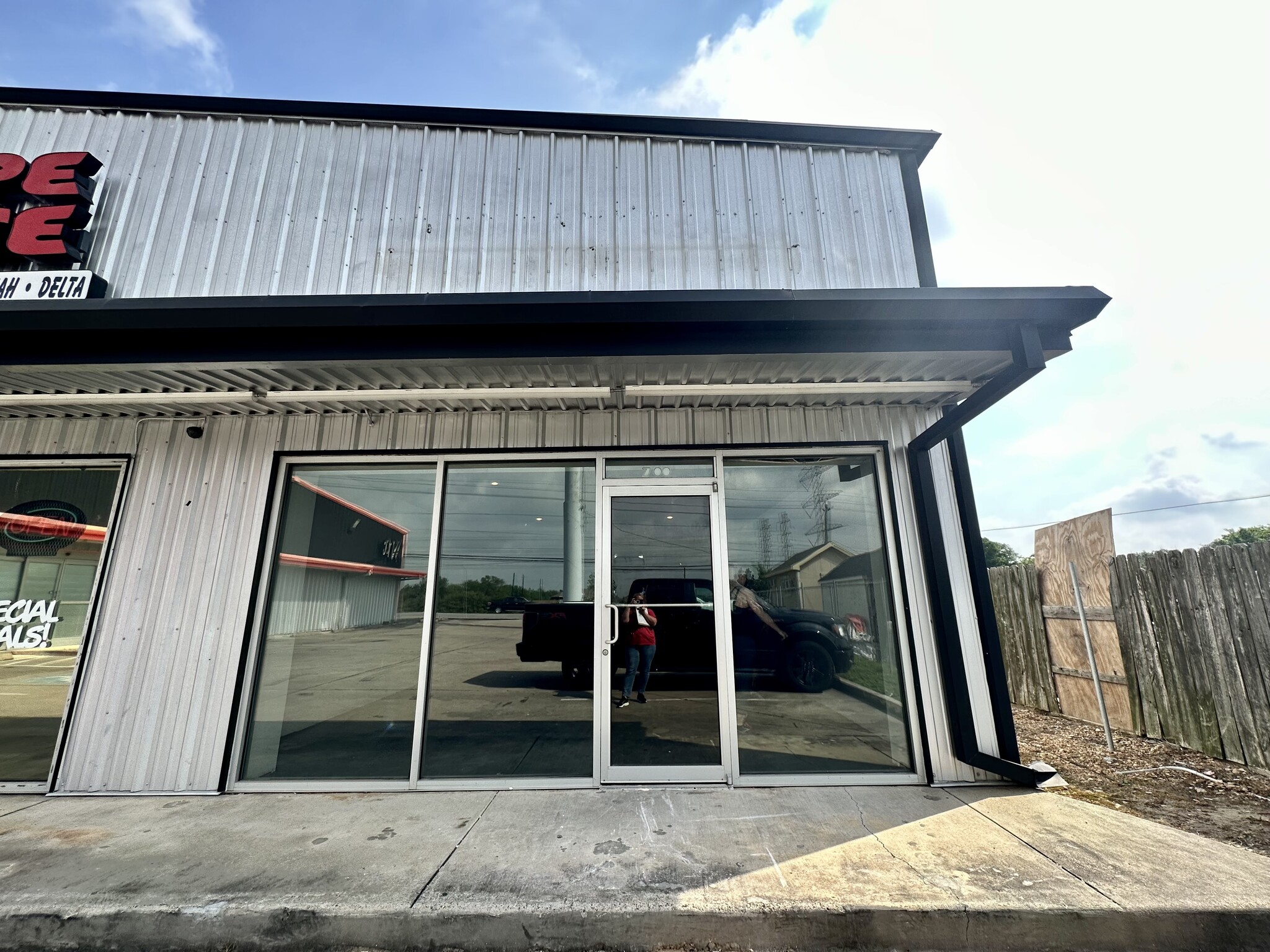 3505 Highway 146, Bacliff, TX for sale Building Photo- Image 1 of 1