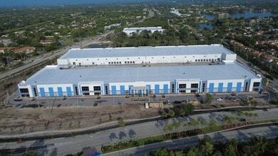 4851 W Atlantic Blvd, Coconut Creek, FL à louer Aérien- Image 2 de 3