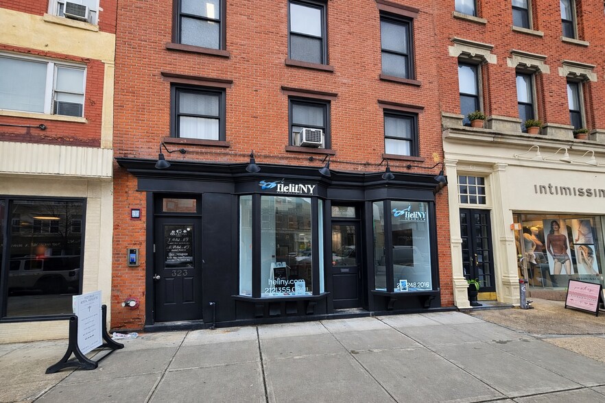 323 Washington St, Hoboken, NJ à louer - Photo du bâtiment - Image 2 de 2