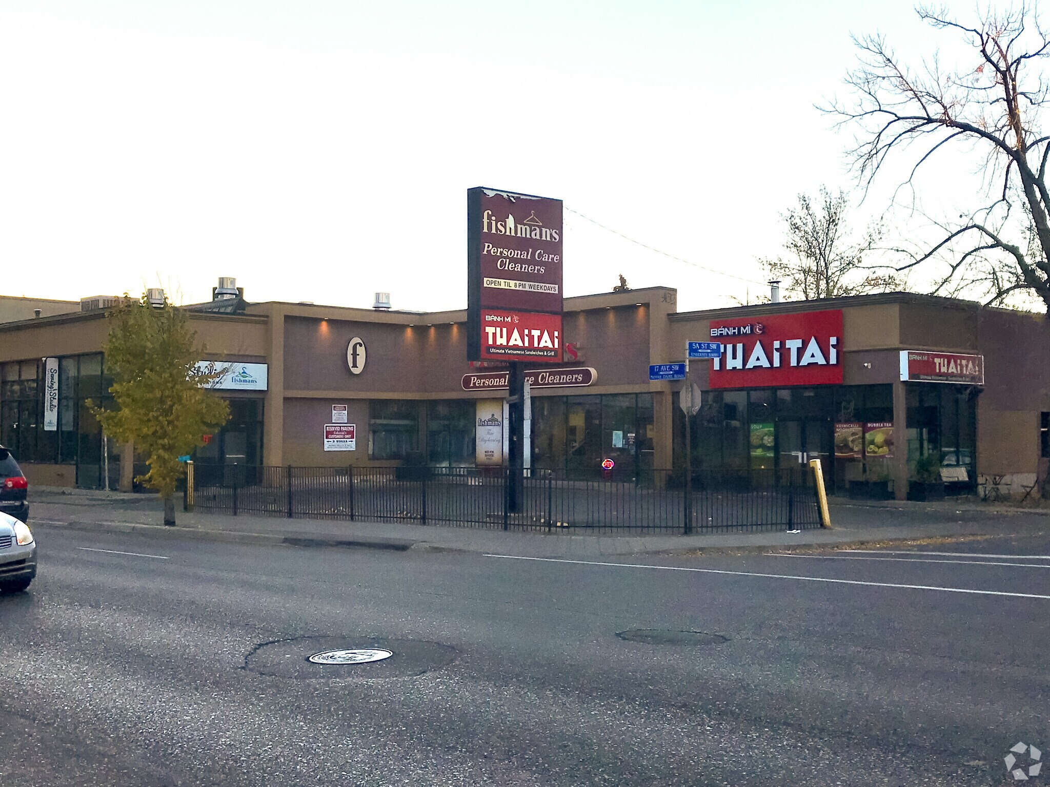 615 17 Ave SW, Calgary, AB for lease Building Photo- Image 1 of 2