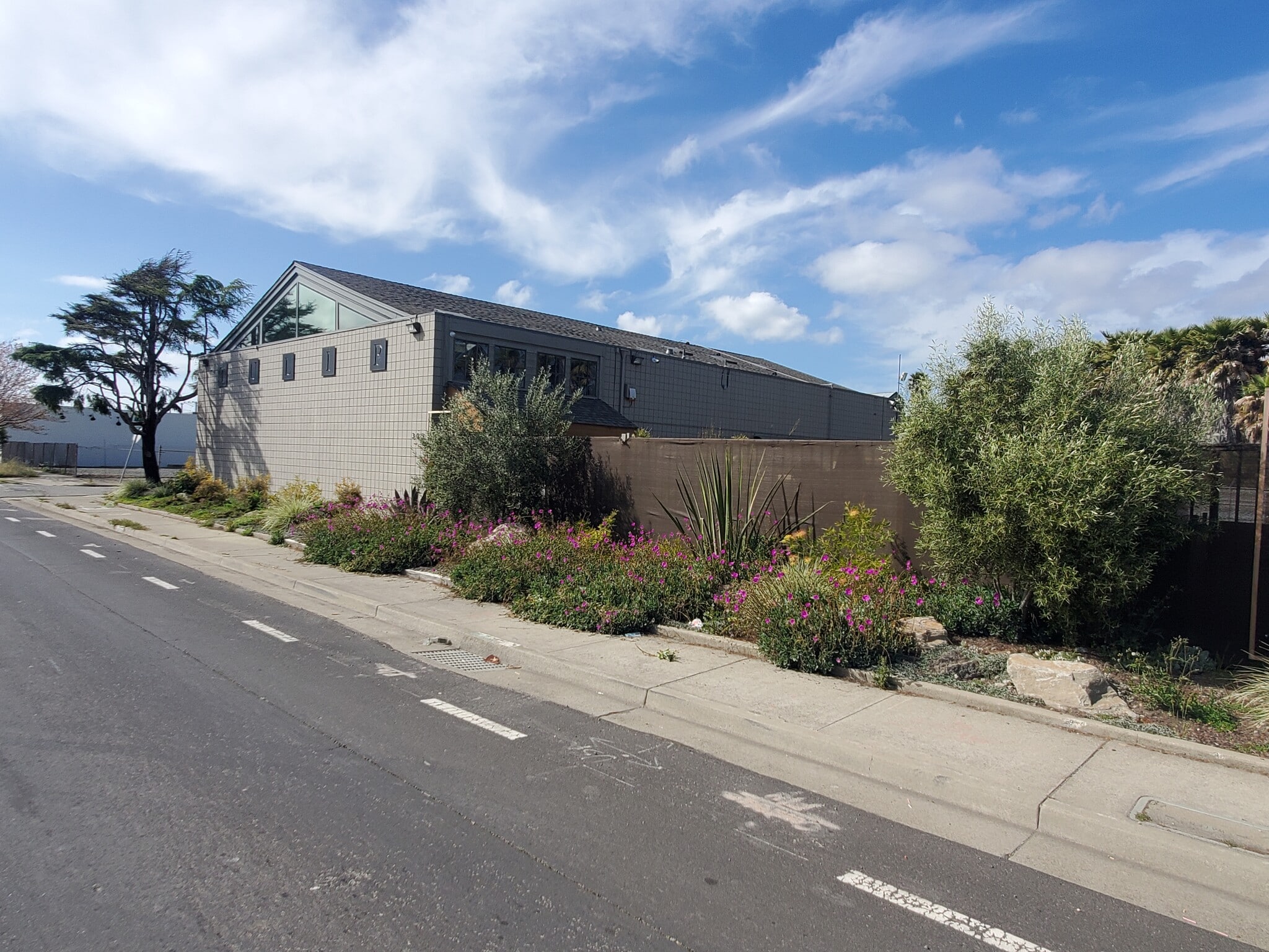305 W Cutting Blvd, Point Richmond, CA à louer Photo intérieure- Image 1 de 8