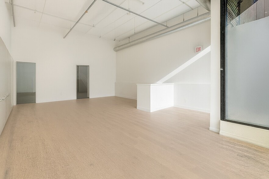 241 10th St, San Francisco, CA for lease - Building Photo - Image 1 of 21