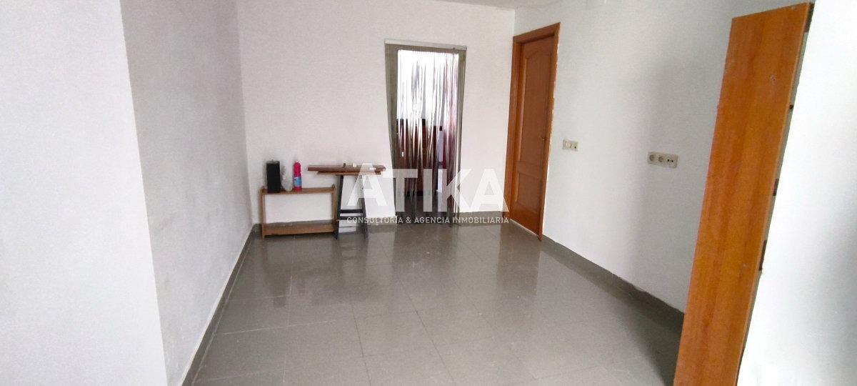 Avinguda Conde Torrefiel, 73, Ontinyent, Valencia for lease Interior Photo- Image 1 of 5