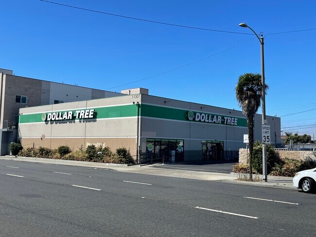 More details for 11307 Hawthorne Blvd, Inglewood, CA - Retail for Lease