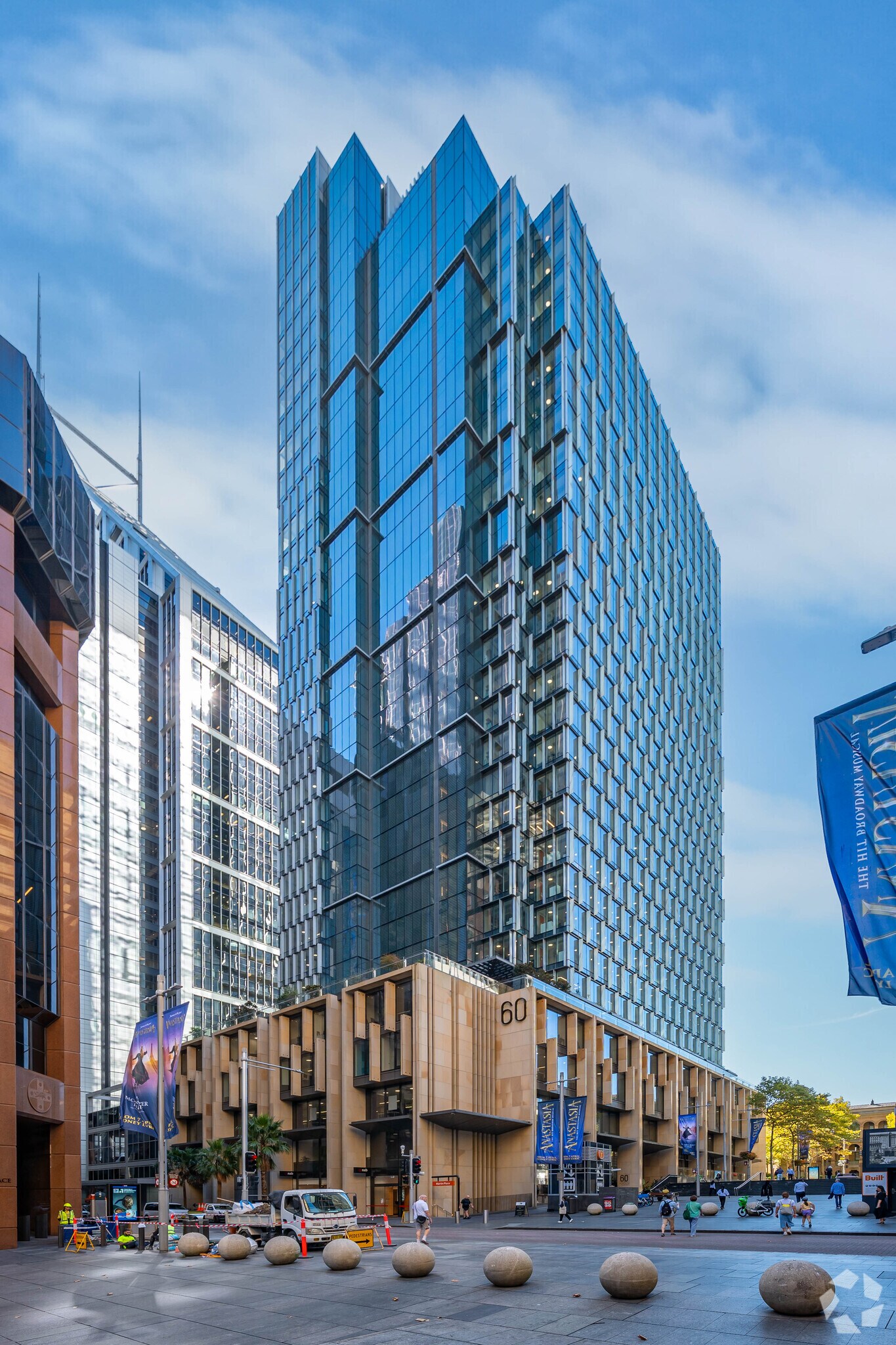60 Martin Pl, Sydney for lease Primary Photo- Image 1 of 6