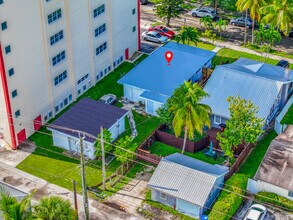 1711 Buchanan St, Hollywood, FL - Aérien  Vue de la carte - Image1