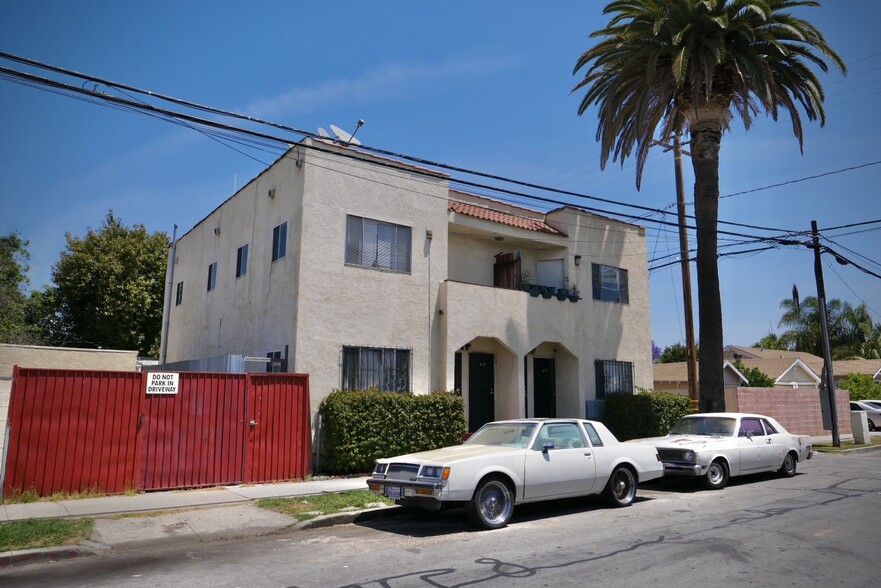 411 E Burnett St, Long Beach, CA for sale - Primary Photo - Image 1 of 1