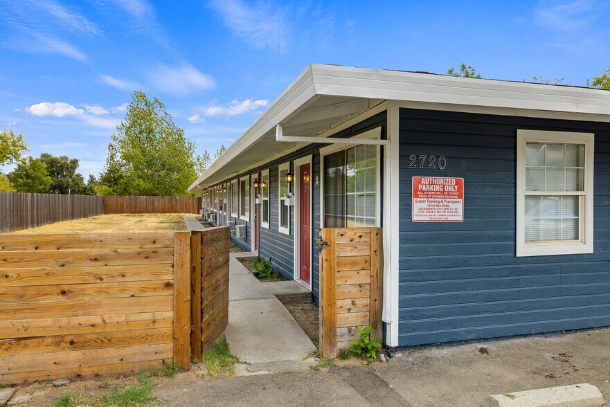 2720 Forrest St, Sacramento, CA à vendre - Photo du bâtiment - Image 1 de 21