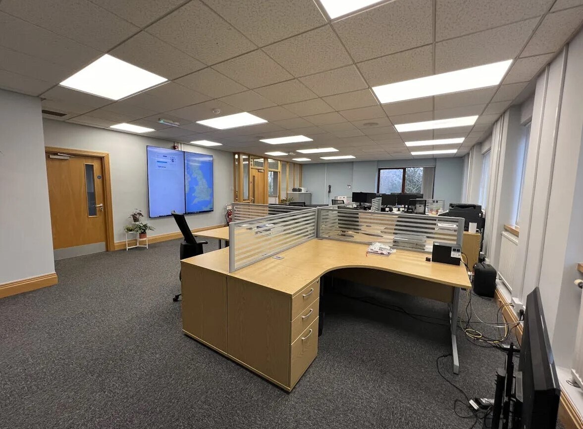 32-34 Freemans Way, Harrogate for lease Interior Photo- Image 1 of 7