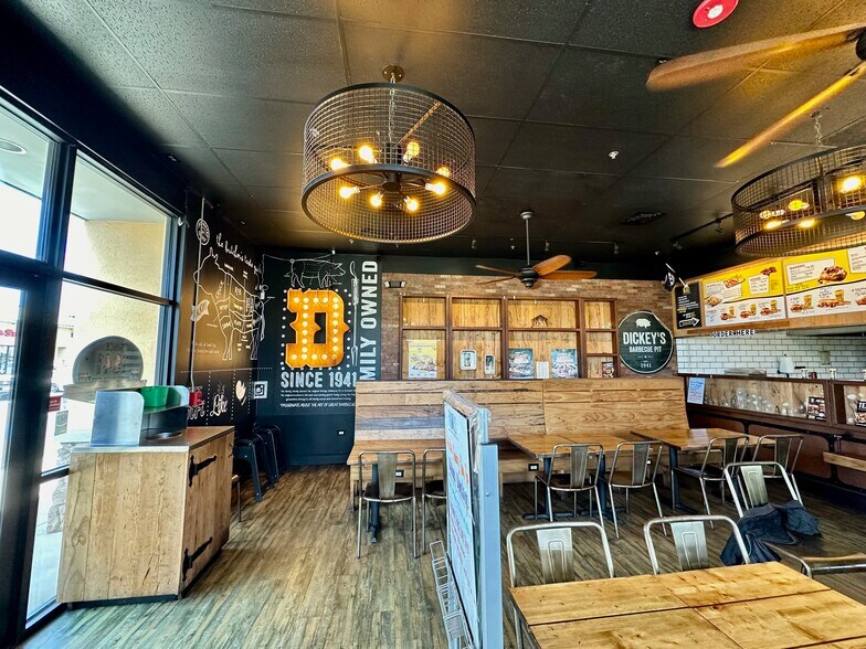 91-0710 Farrington Hwy, Kapolei, HI à louer - Photo du bâtiment - Image 3 de 5