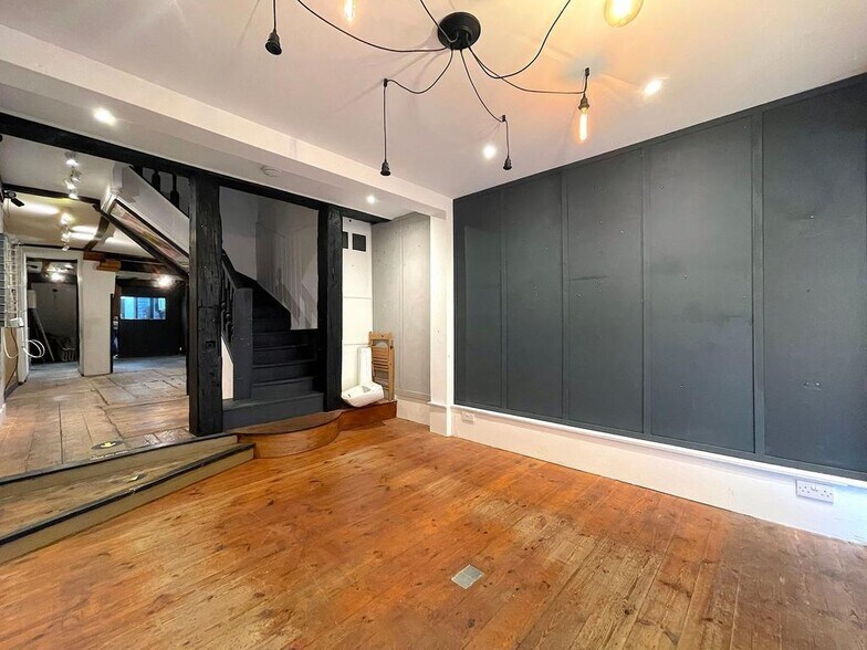 77 Preston St, Faversham à vendre - Photo du bâtiment - Image 2 de 30
