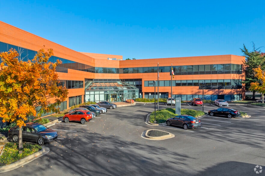 1375 Piccard Dr, Rockville, MD for lease - Building Photo - Image 1 of 7