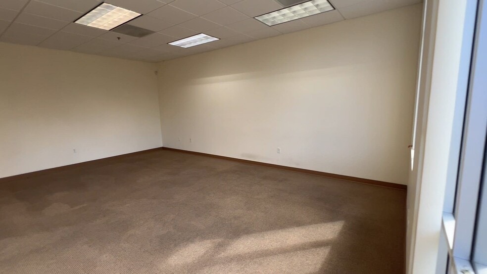 1116 Cadillac Ct, Milpitas, CA for lease - Commercial Listing Video - Image 2 of 15