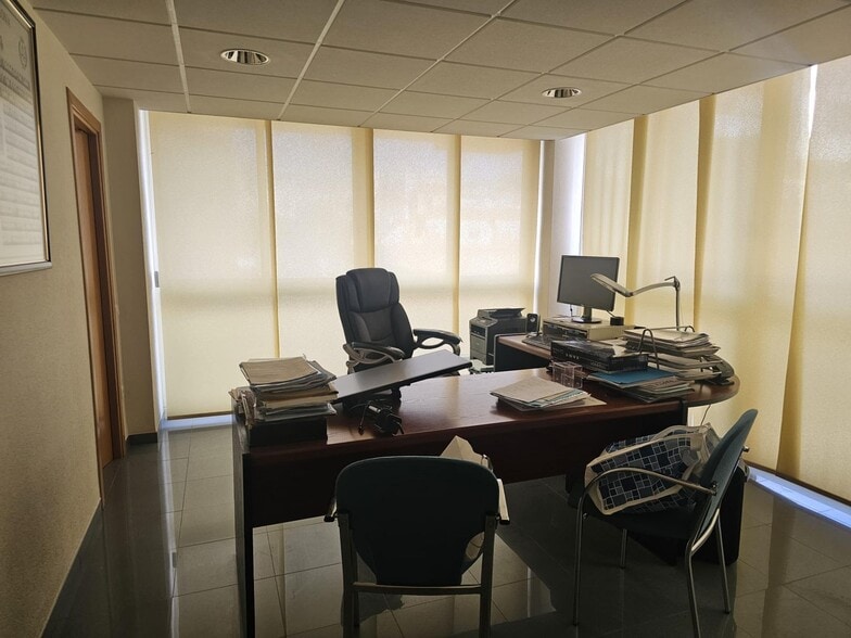 Office in Sant Carles de la Ràpita, Tarragona for lease - Primary Photo - Image 1 of 2