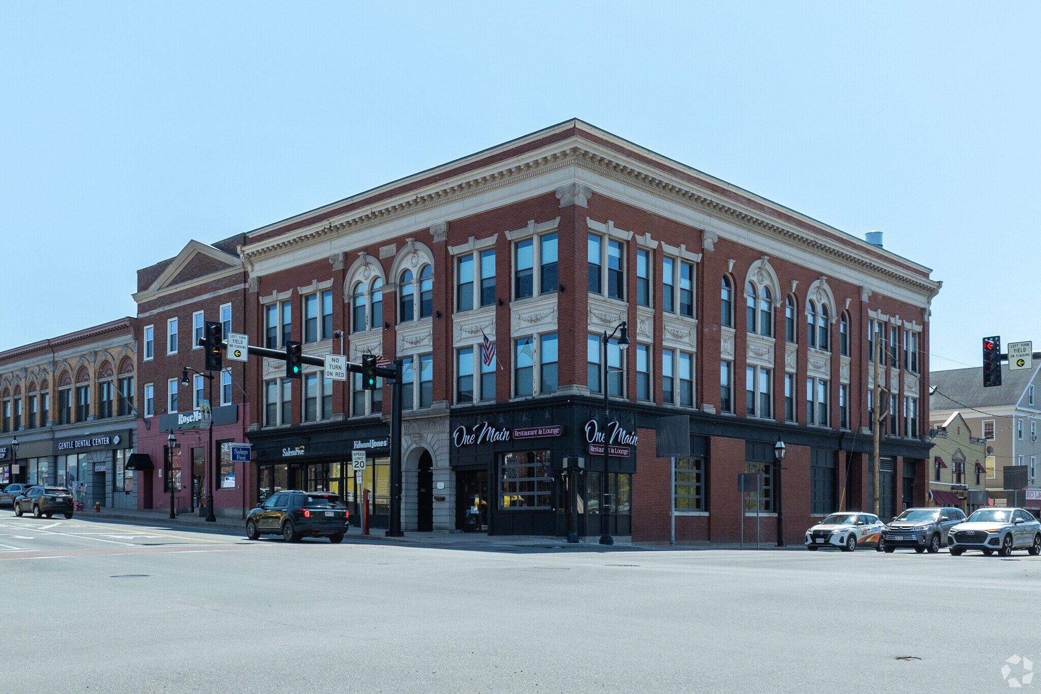 1 Main St, Peabody, MA for lease Building Photo- Image 1 of 7