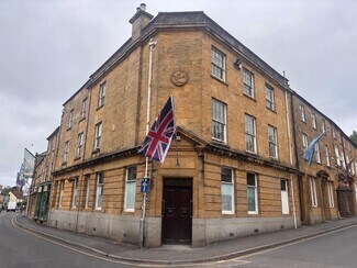 Plus de détails pour 2-6 Silver St, Ilminster - Commerce de détail à louer