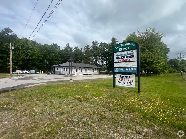 528 Calef Hwy, Barrington, NH for lease - Primary Photo - Image 1 of 1
