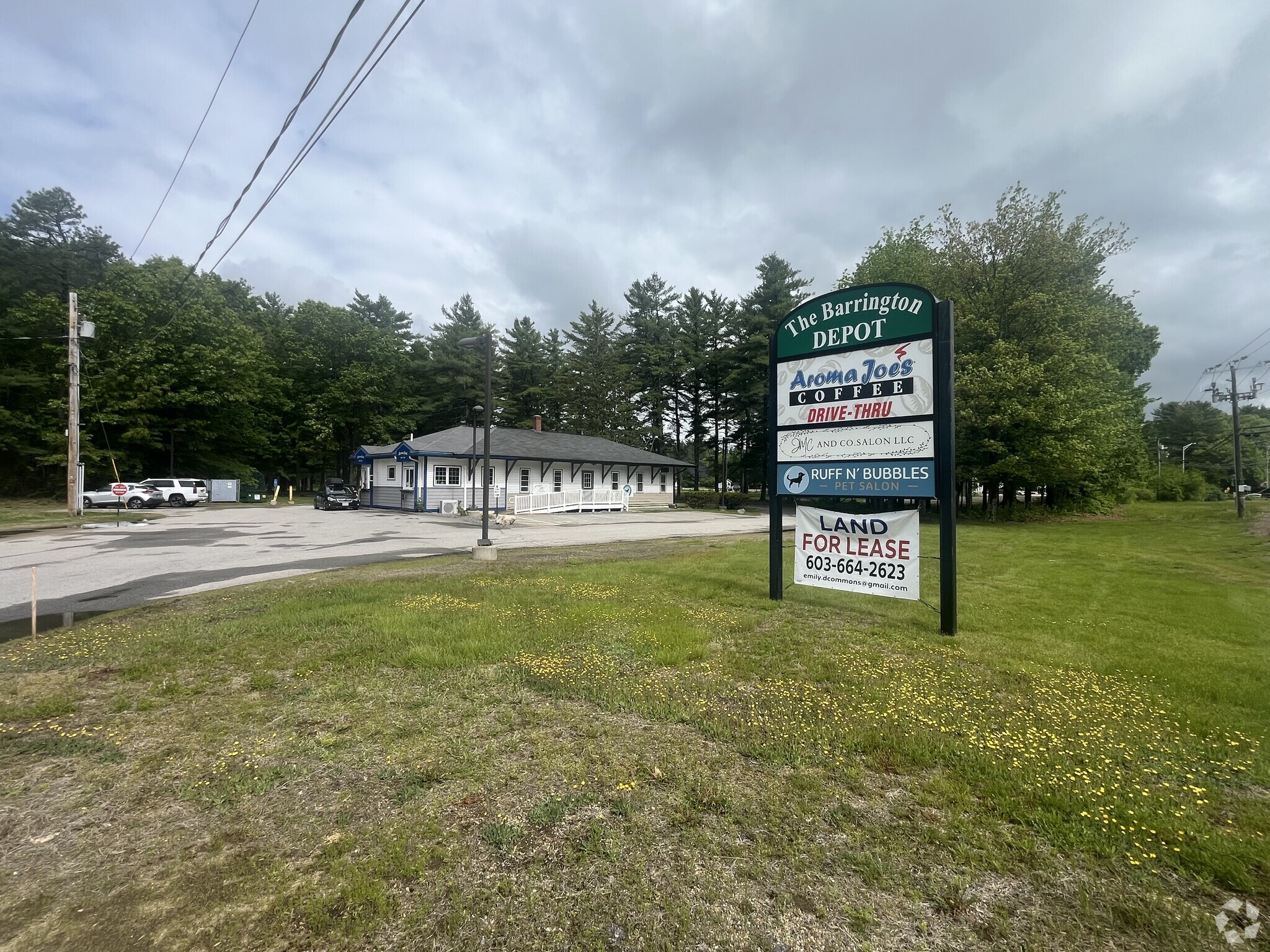 528 Calef Hwy, Barrington, NH for lease Primary Photo- Image 1 of 2