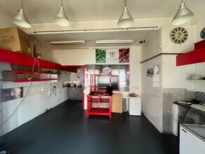 176 Quarry St, Hamilton à louer Photo intérieure- Image 1 de 3