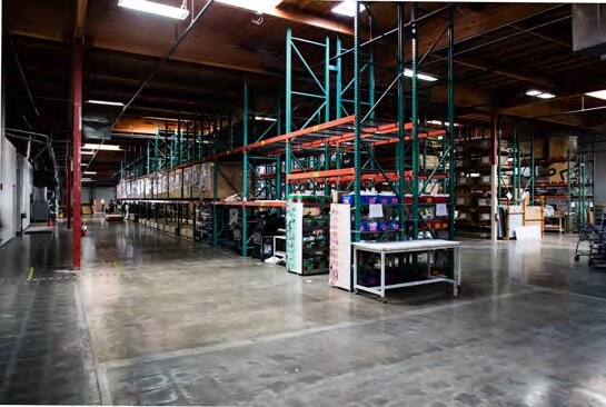 30955 Huntwood Ave, Hayward, CA à louer - Photo intérieure - Image 3 de 11