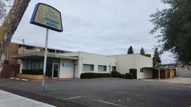 13740 E 14th St, San Leandro, CA for lease Building Photo- Image 2 of 3