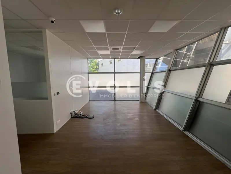 Bureau dans Champigny-sur-Marne à vendre Photo intérieure- Image 1 de 13