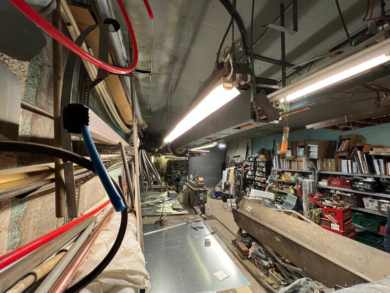 2133 Orthodox St, Philadelphia, PA à vendre - Photo intérieure - Image 2 de 8