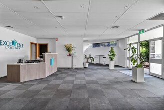 2 Bachell Avenue, Lidcombe à louer Hall d’entrée- Image 1 de 7