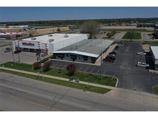 Plus de détails pour 2015 1st St S, Willmar, MN - Bureau à louer