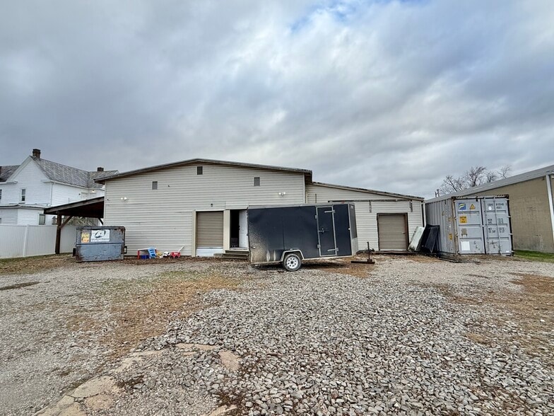 1338 12th St, Tell City, IN for sale - Building Photo - Image 2 of 12