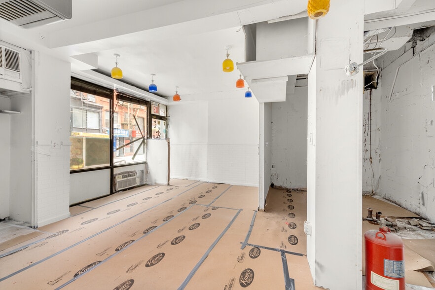 88 Division St, New York, NY for lease - Interior Photo - Image 3 of 10