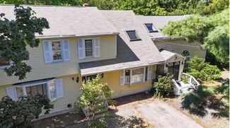 Plus de détails pour 56 Pleasant View Ave, Greenville, RI - Spécialité à vendre