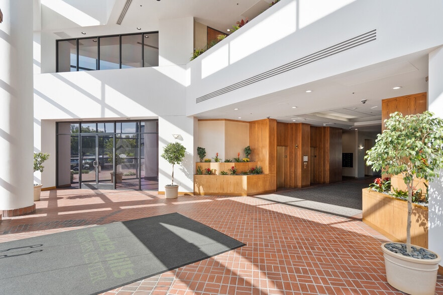 17800 Castleton St, City Of Industry, CA for lease - Building Photo - Image 3 of 9