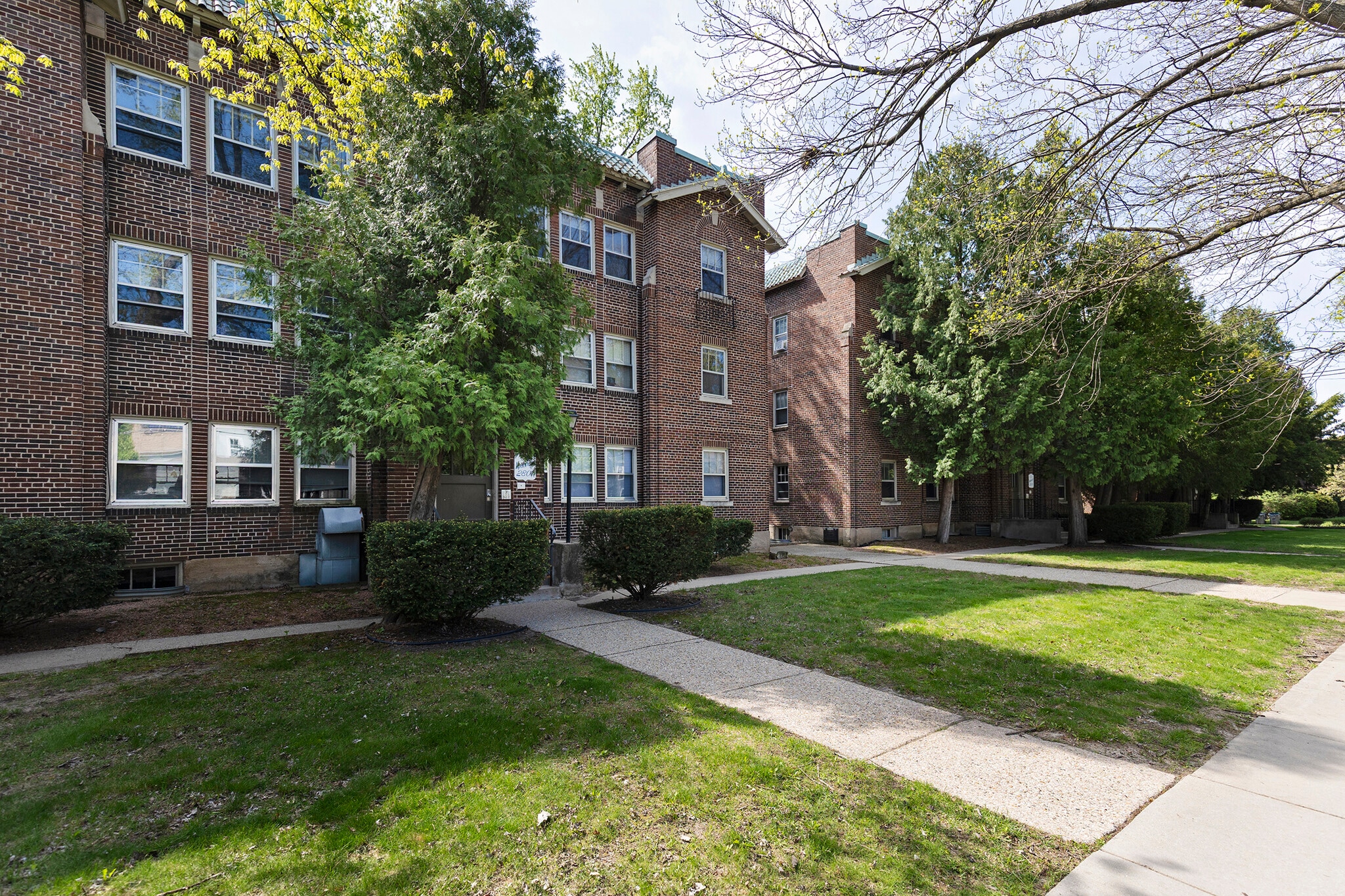 2821 Monroe St, Madison, WI à vendre Photo principale- Image 1 de 42