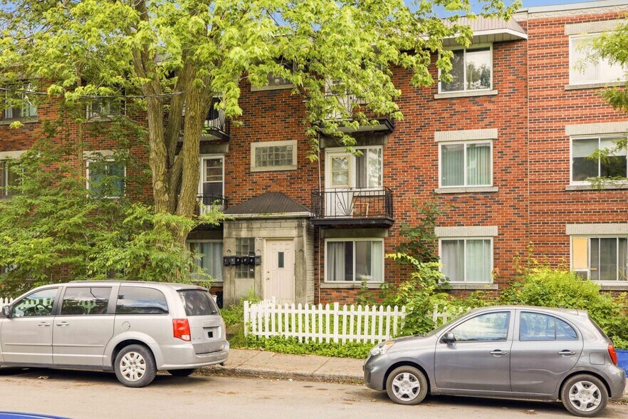 6744 21e Av, Montréal, QC à vendre - Photo principale - Image 1 de 4