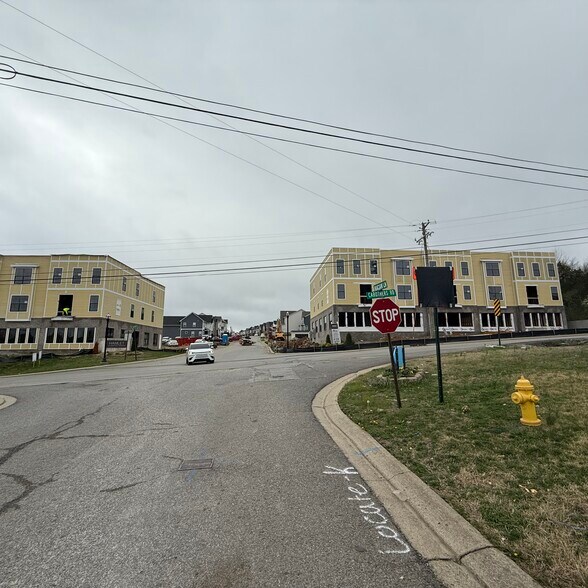 101 Oasis Dr, La Vergne, TN à vendre - Photo du bâtiment - Image 2 de 2