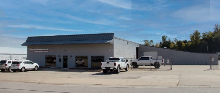 1800 Scherer Pky, Saint Charles, MO for lease - Building Photo - Image 3 of 12