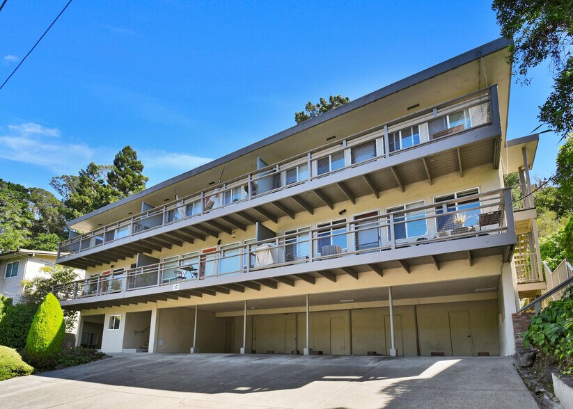 17 Roque Moraes Ct, Mill Valley, CA à vendre - Photo du bâtiment - Image 1 de 12