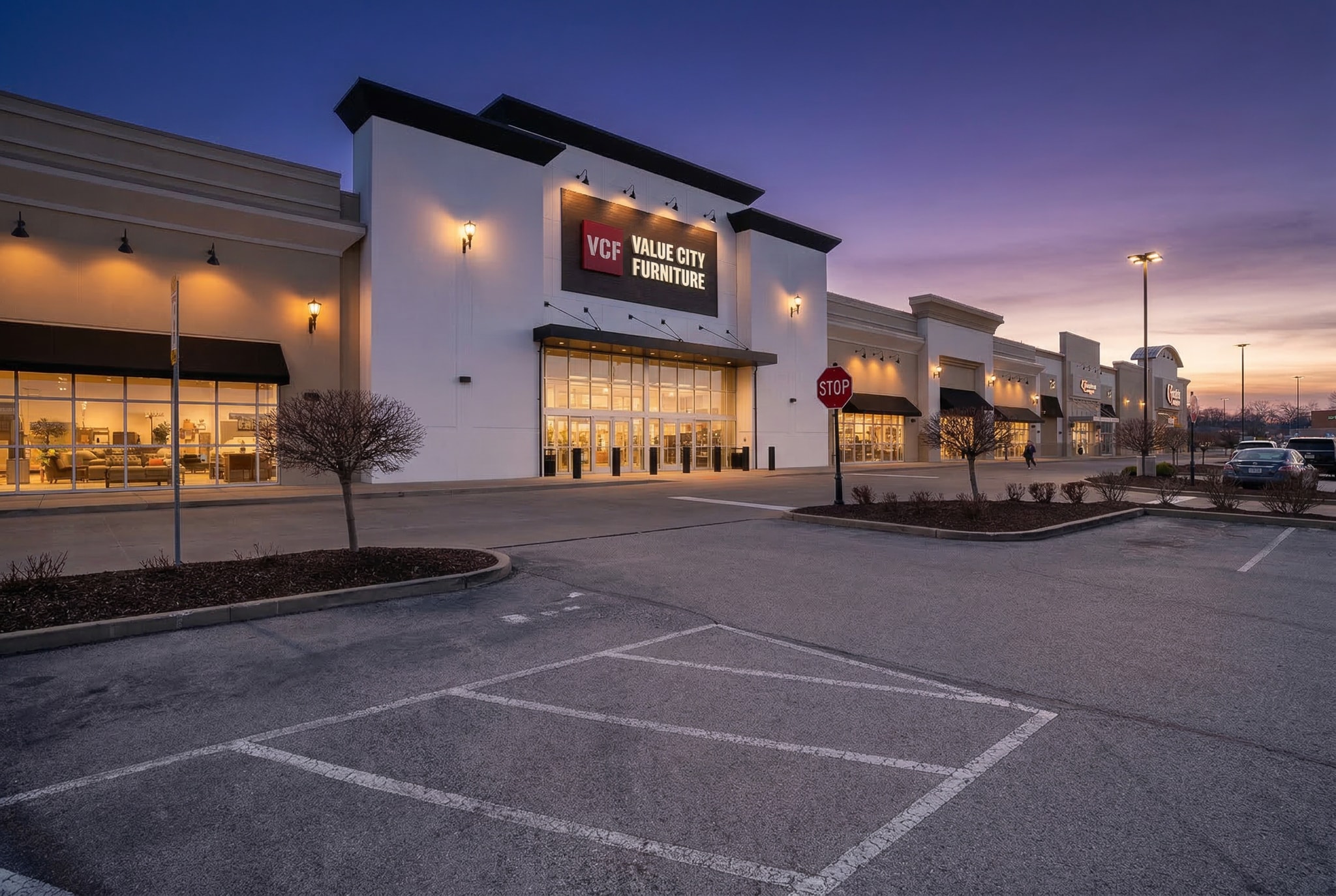 940-990 NW Plaza Dr, Saint Ann, MO for lease Primary Photo- Image 1 of 5