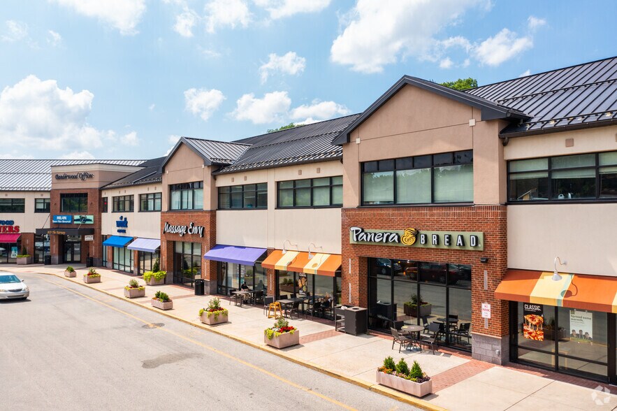 1537-1639 Fairway Valley Rd, Jenkintown, PA à louer - Photo du bâtiment - Image 1 de 7