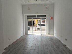 Retail in Martorell, Barcelona for lease Interior Photo- Image 2 of 7