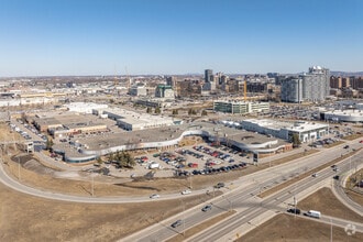 2519-3300 Blvd Chomedey, Laval, QC - Aérien  Vue de la carte